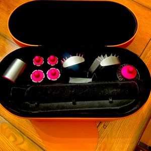 Dyson air wrap pink like new